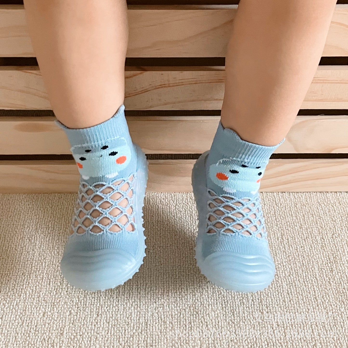 Summer baby toddler shoes breathable hole shoes cartoon cute soft bottom socks shoes boys and girls indoor floor shoes